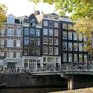 Bij Tijn Op De Gracht Bed & Breakfast Amsterdam